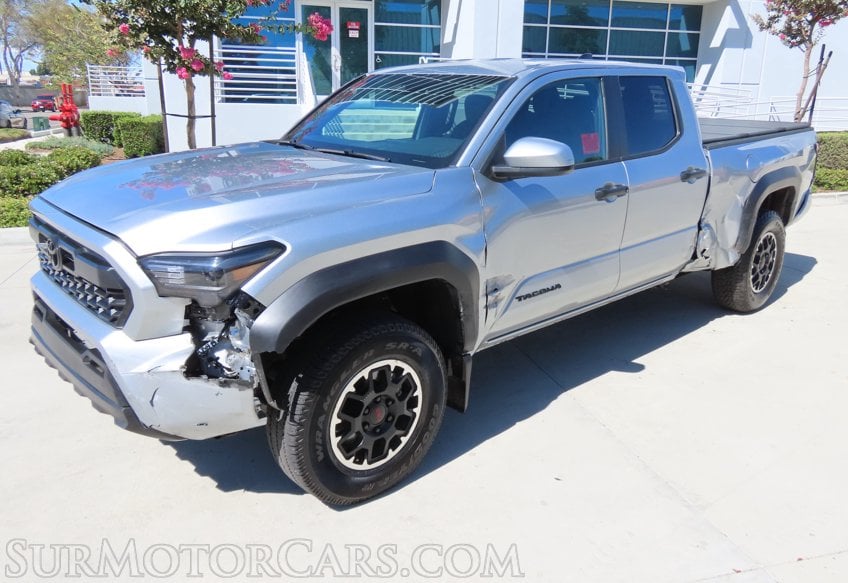 2026 Toyota Tacoma TRD Off-Road - Image 2