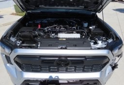 2026 Toyota Tacoma TRD Off-Road - Image 54
