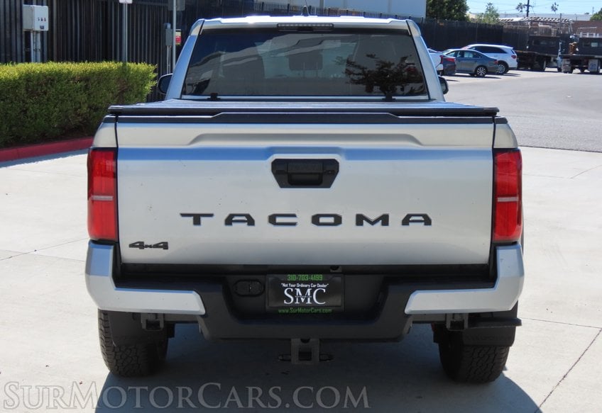 2026 Toyota Tacoma TRD Off-Road - Image 11