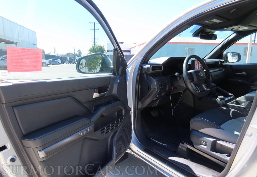 2026 Toyota Tacoma TRD Off-Road - Image 20
