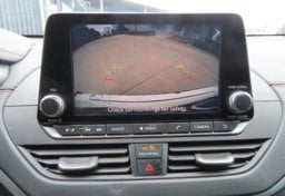 2022 Nissan Altima - Image 31