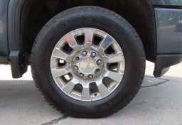 2020 GMC Sierra 3500HD AT4 - Image 22