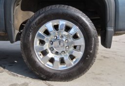 2020 GMC Sierra 3500HD AT4 - Image 21