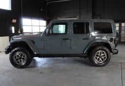 2026 Jeep Wrangler Rubicon - Image 10