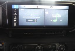 2026 Jeep Wrangler Rubicon - Image 42