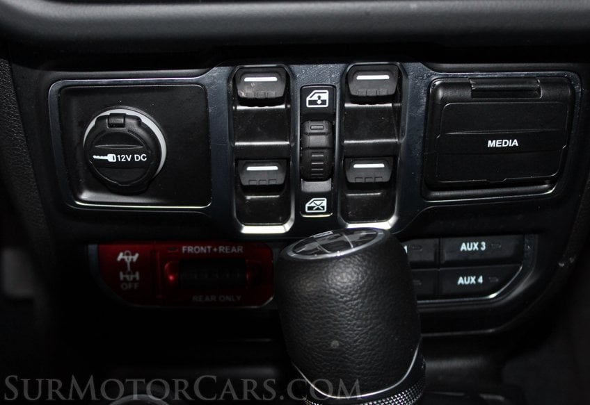 2026 Jeep Wrangler Rubicon - Image 43