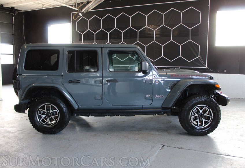 2026 Jeep Wrangler Rubicon - Image 11