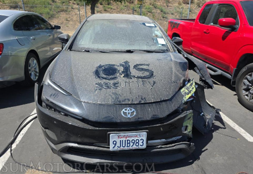 2024 Toyota Prius - Image 3