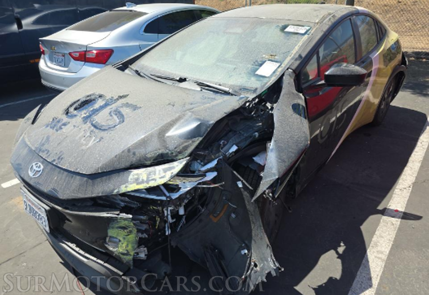 2024 Toyota Prius - Image 2