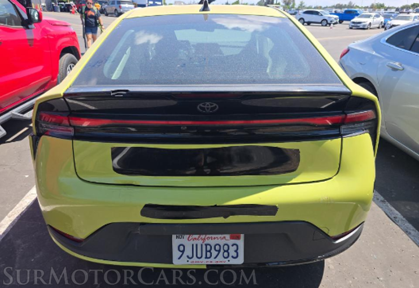 2024 Toyota Prius - Image 6