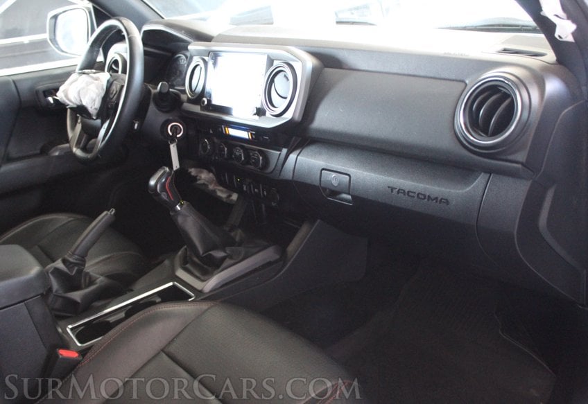 2023 Toyota Tacoma TRD Pro - Image 27