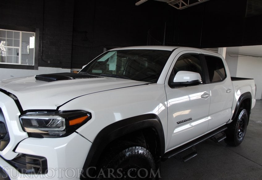 2023 Toyota Tacoma TRD Pro - Image 19