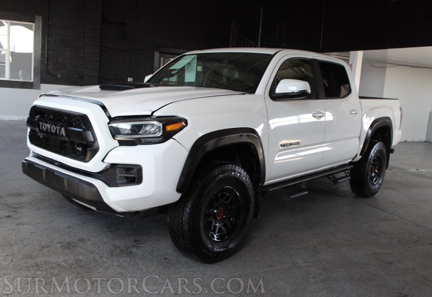2023 Toyota Tacoma TRD Pro - Image 4