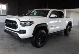 2023 Toyota Tacoma TRD Pro - Image 4