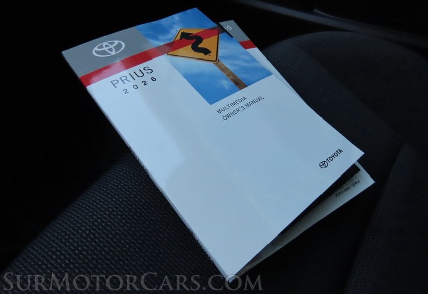 2026 Toyota Prius LE - Image 20