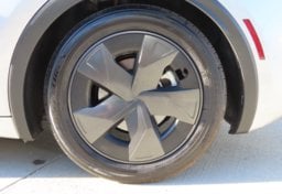 2026 Toyota Prius LE - Image 46