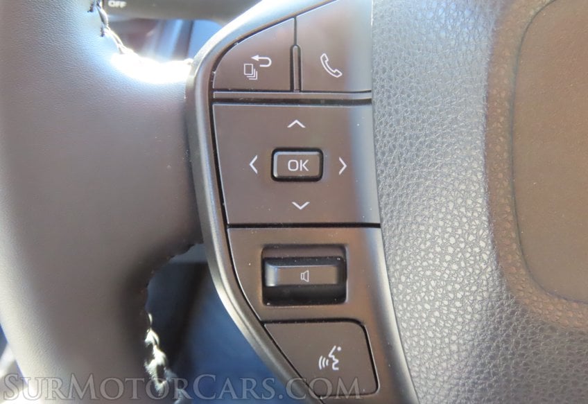 2026 Toyota Prius LE - Image 25