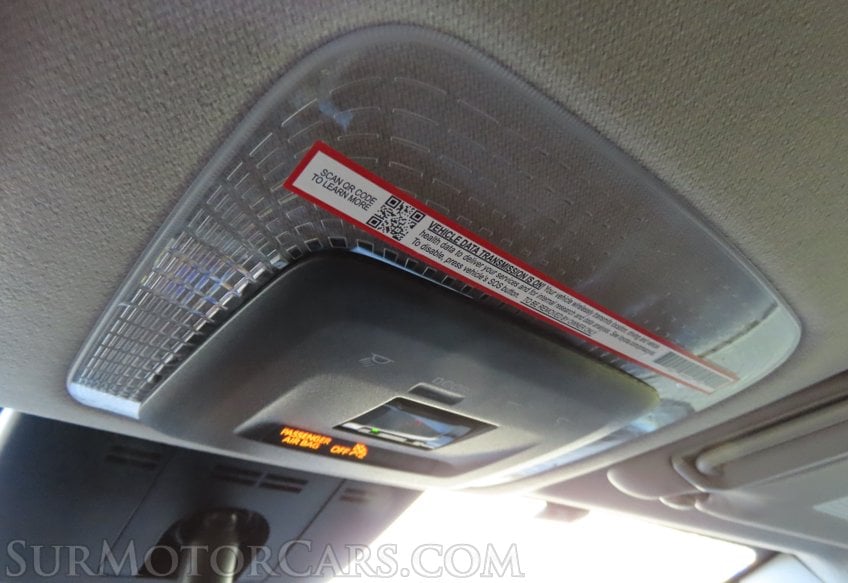 2026 Toyota Prius LE - Image 21