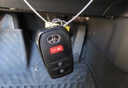 2026 Toyota Prius LE - Image 24