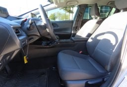 2026 Toyota Prius LE - Image 32