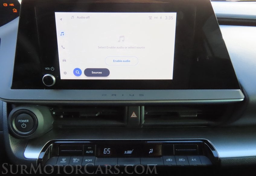 2026 Toyota Prius LE - Image 19