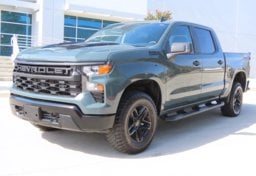2026 Chevrolet Silverado 1500 Custom Trail Boss - Image 3