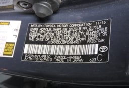 2015 Toyota Prius III - Image 22