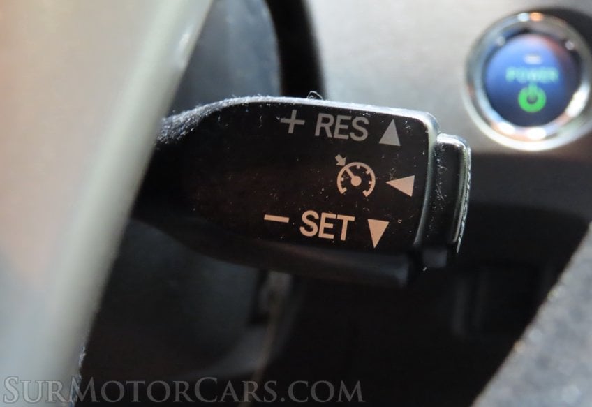 2015 Toyota Prius III - Image 41