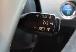 2015 Toyota Prius III - Image 41