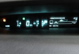 2015 Toyota Prius III - Image 37