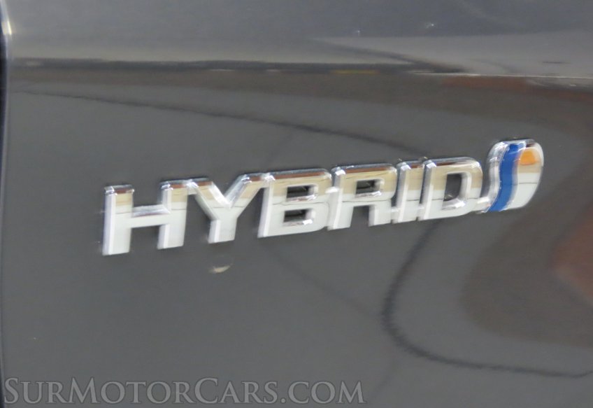 2015 Toyota Prius III - Image 46