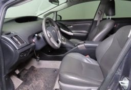 2015 Toyota Prius III - Image 24