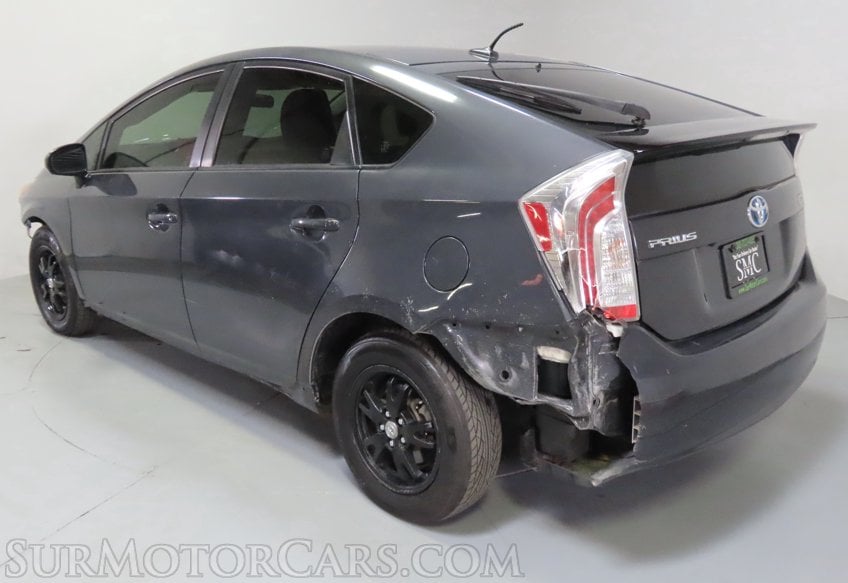 2015 Toyota Prius III - Image 8