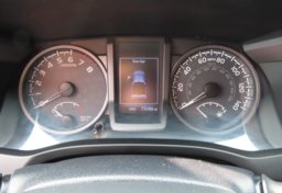 2019 Toyota Tacoma TRD Sport - Image 37