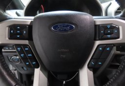 2016 Ford F-150 Lariat - Image 38