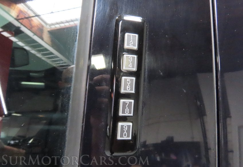 2016 Ford F-150 Lariat - Image 17