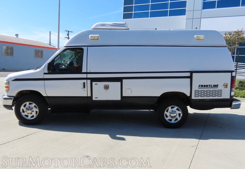 2008 Ford E-350 Frontline - Image 3