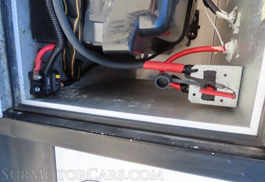 2008 Ford E-350 Frontline - Image 31