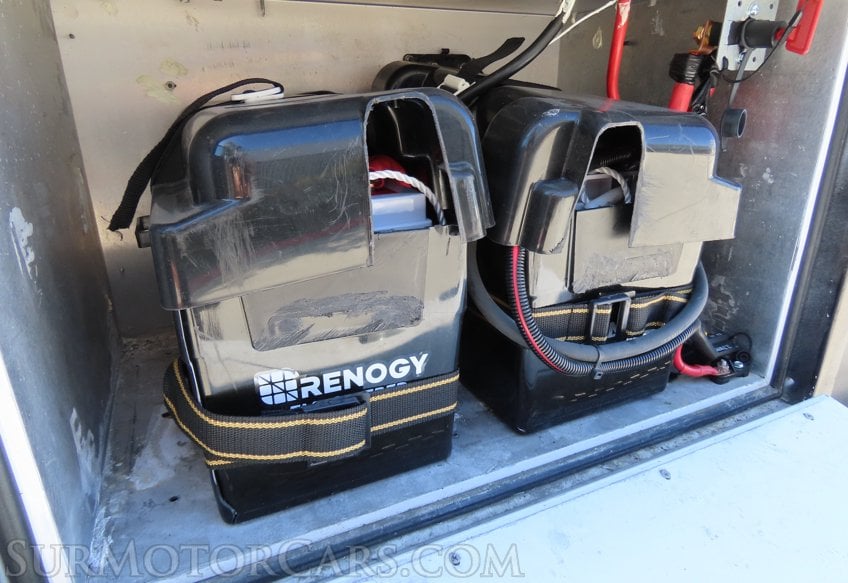 2008 Ford E-350 Frontline - Image 29