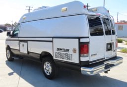 2008 Ford E-350 Frontline - Image 5