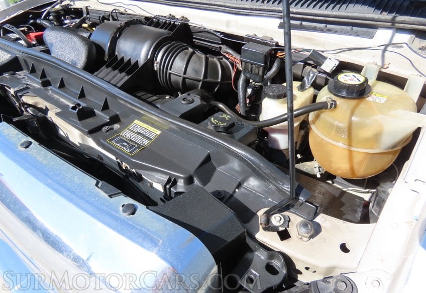 2008 Ford E-350 Frontline - Image 34