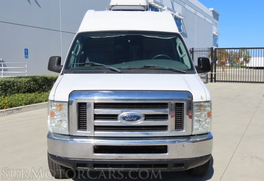 2008 Ford E-350 Frontline - Image 6