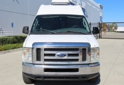 2008 Ford E-350 Frontline - Image 6