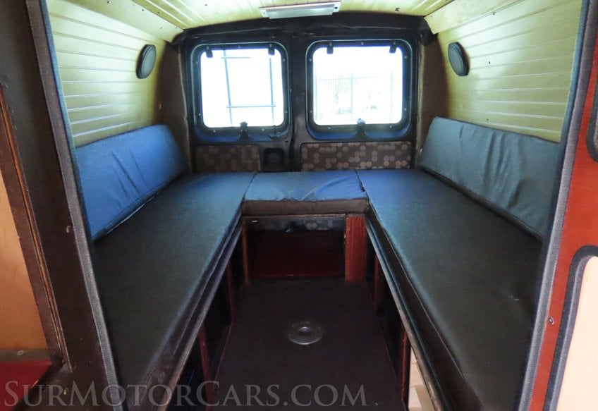 2008 Ford E-350 Frontline - Image 42