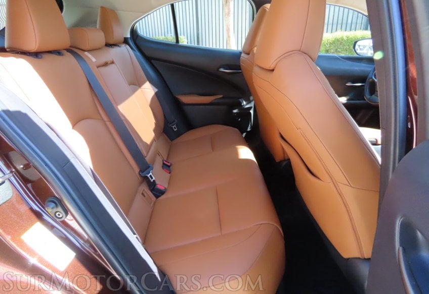 2019 Lexus UX 200 - Image 58