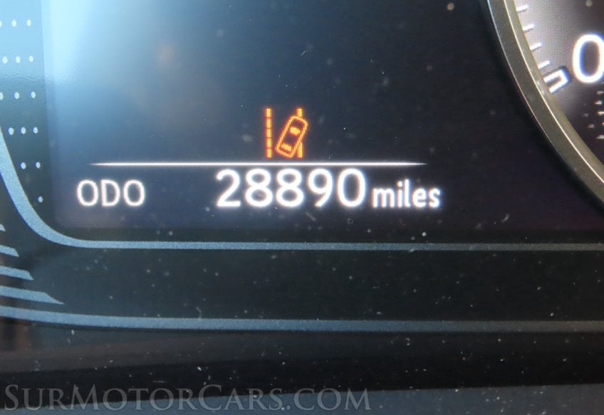 2019 Lexus UX 200 - Image 22
