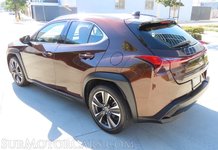 2019 Lexus UX 200 - Image 8