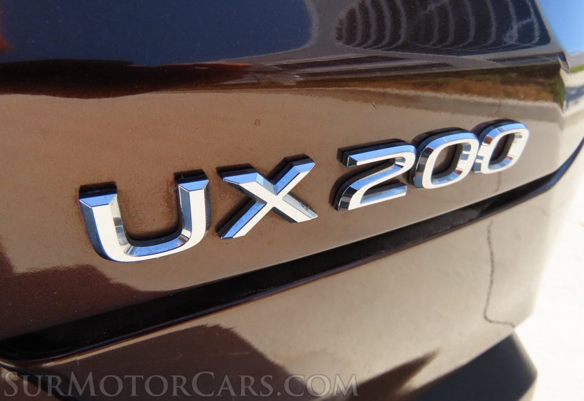 2019 Lexus UX 200 - Image 50