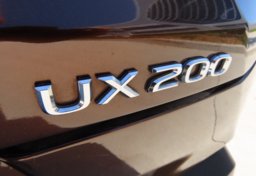 2019 Lexus UX 200 - Image 50