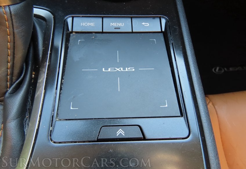 2019 Lexus UX 200 - Image 14
